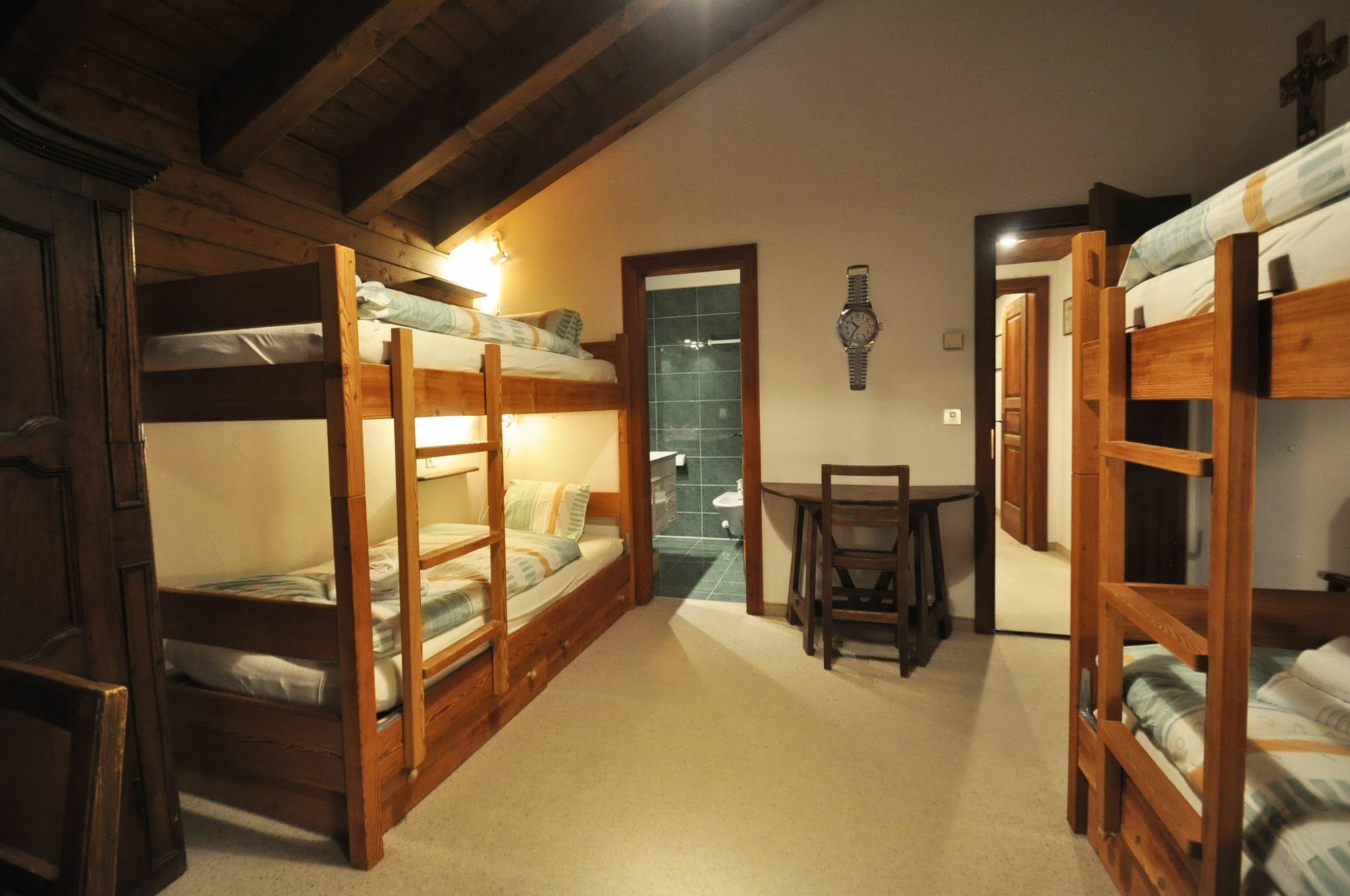 Haus Tiefbach - Apartment Cervino Zermatt Eksteriør bilde