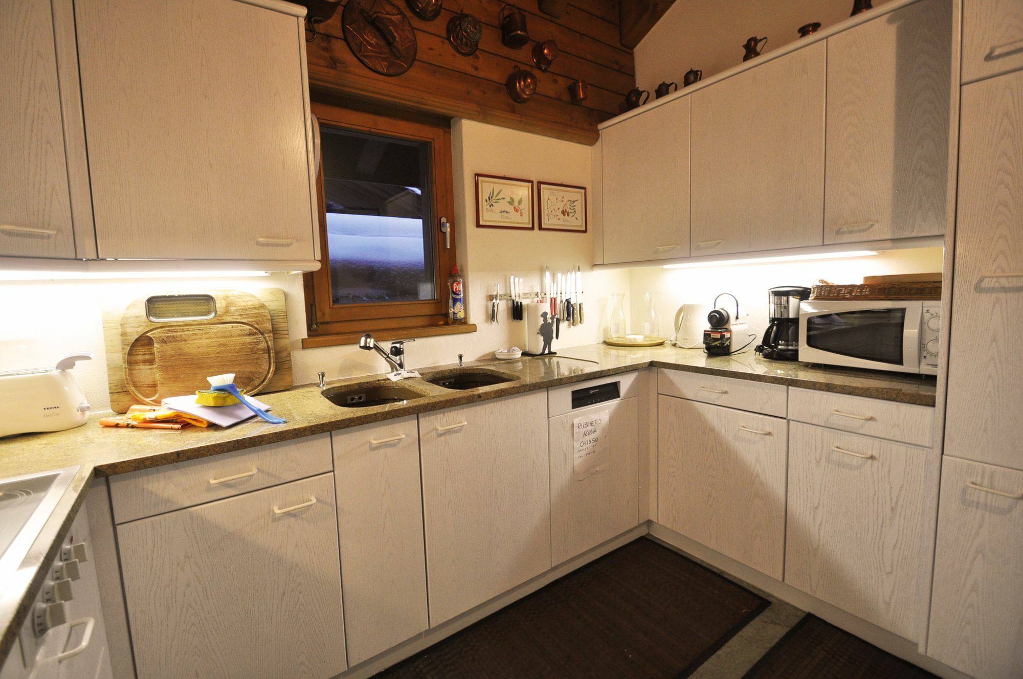 Haus Tiefbach - Apartment Cervino Zermatt Eksteriør bilde