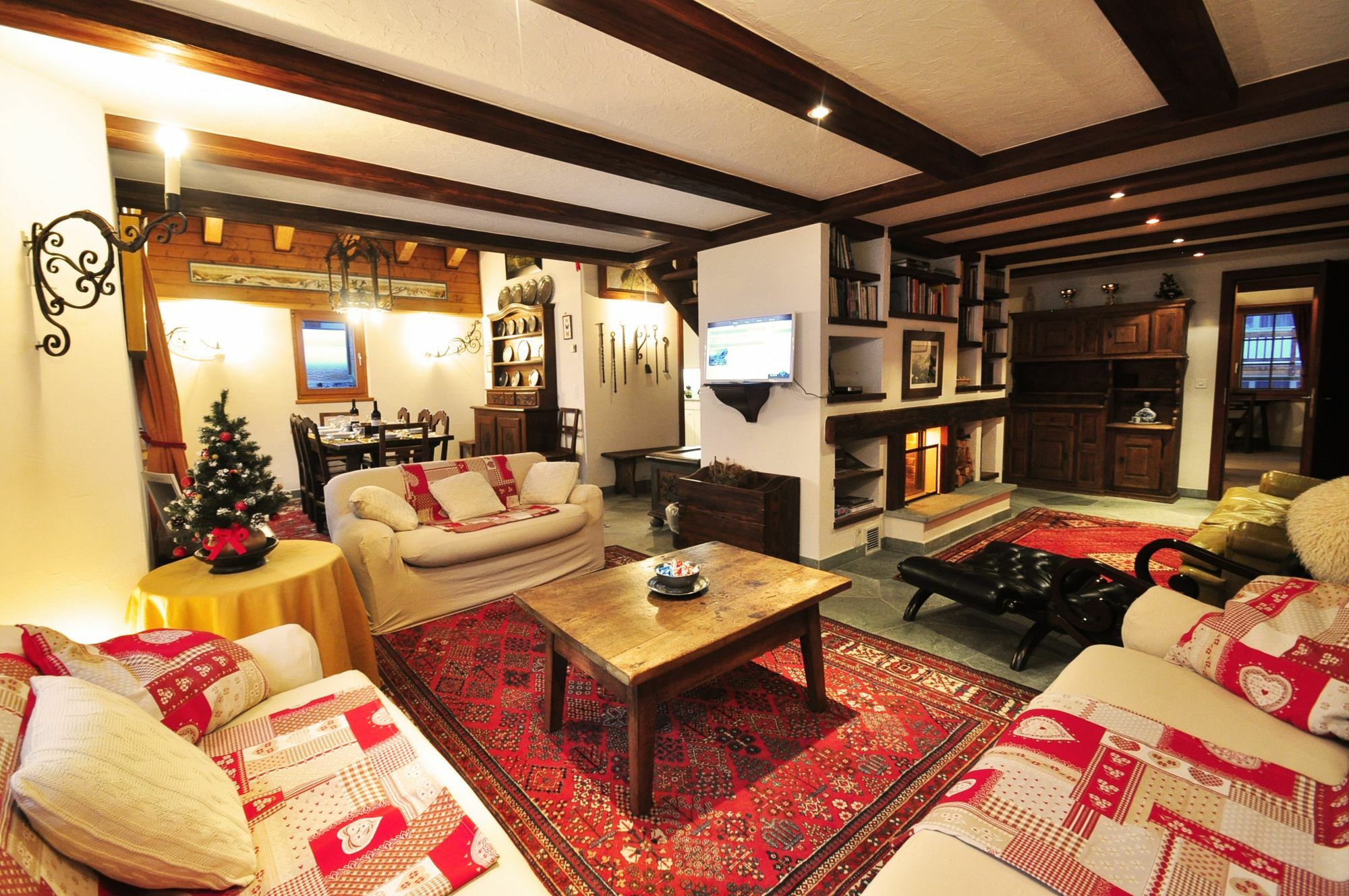 Haus Tiefbach - Apartment Cervino Zermatt Eksteriør bilde